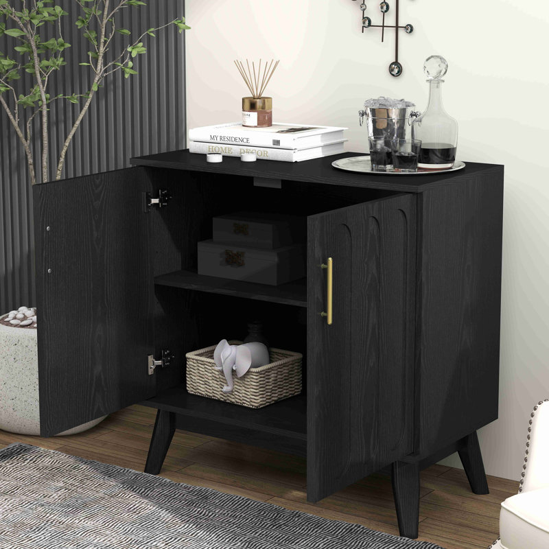 Buffet Mid-Century moderne cannelé avec tablettes réglables et pieds en bois massif