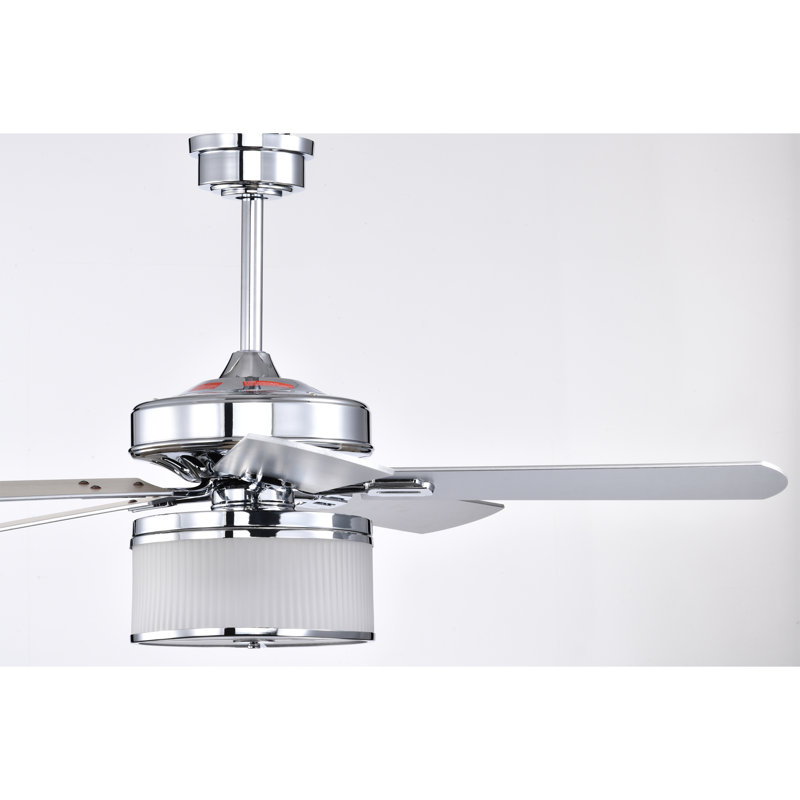 Ventilateur de plafond standard 52 pales 52 po avec télécommande et ensemble d'éclairage inclus Runhild, Chrome poli
