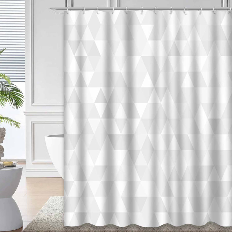 Rideau de douche abstrait à triangles géométriques blancs avec 12 crochets, L 72 po x l 84 po