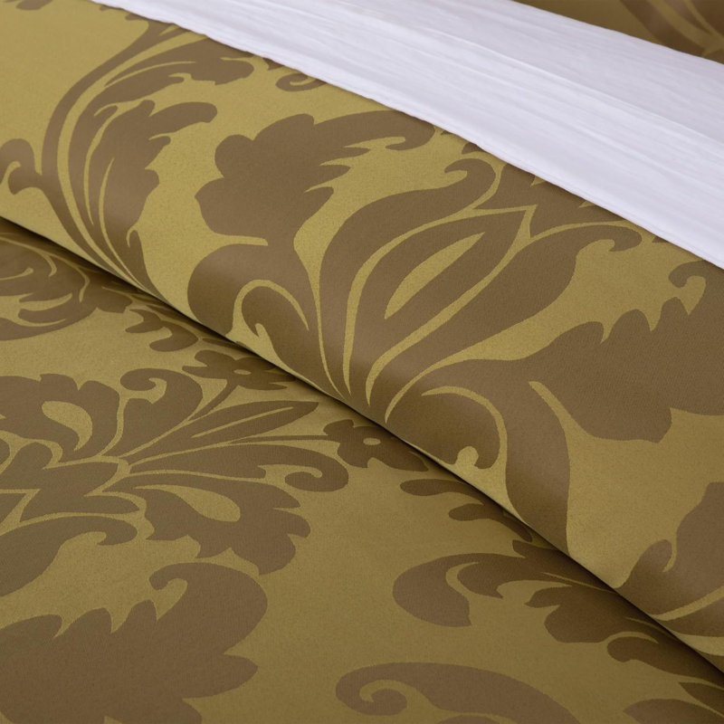 Valor 7-Piece Bed in a Bag Jacquard Floral Comforter Set with Sheets, King Comforter + 6 Additional Pieces, Gold/Gold