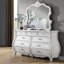 Commode Lasiya