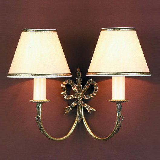 Ilyan Steel Candle Wall Light