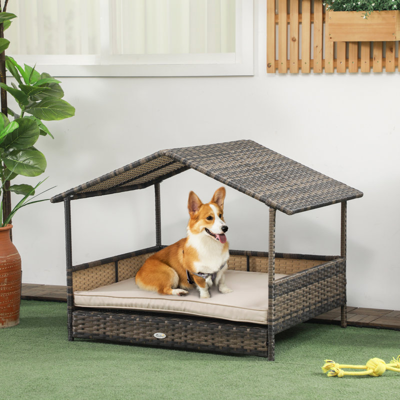 Lininger Wicker Dog House, 29" H x 39" W x 27" D, Brown/White