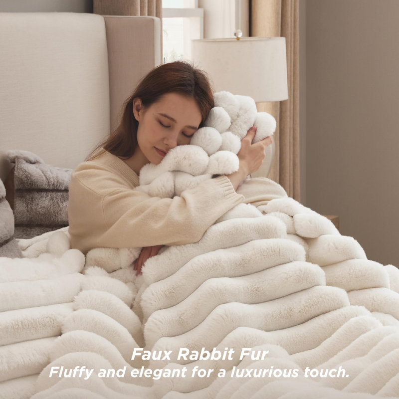Ensemble d'édredon en fausse fourrure, Édredon grand + 2 taies d'oreiller standard, Blanc noix de coco