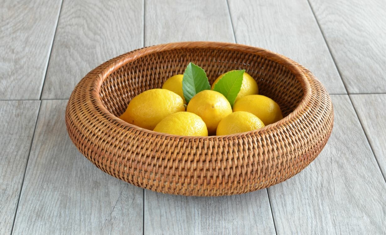 https://assets.wfcdn.com/im/16018683/compr-r85/2709/27095909/beachcrest-home-everard-rattan-fruit-bowl.jpg