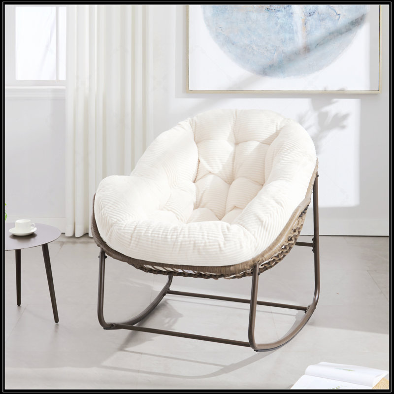 Chaise berçante d'extérieur en rotin, Marine