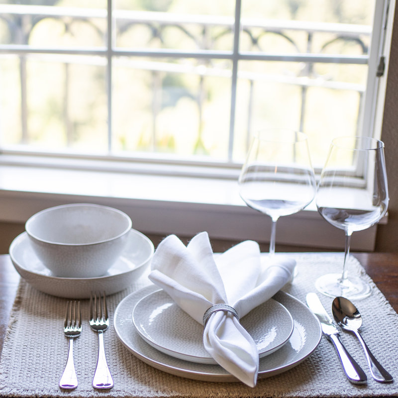White Textured Ceramic Round Pasta and Salad Bowl Set