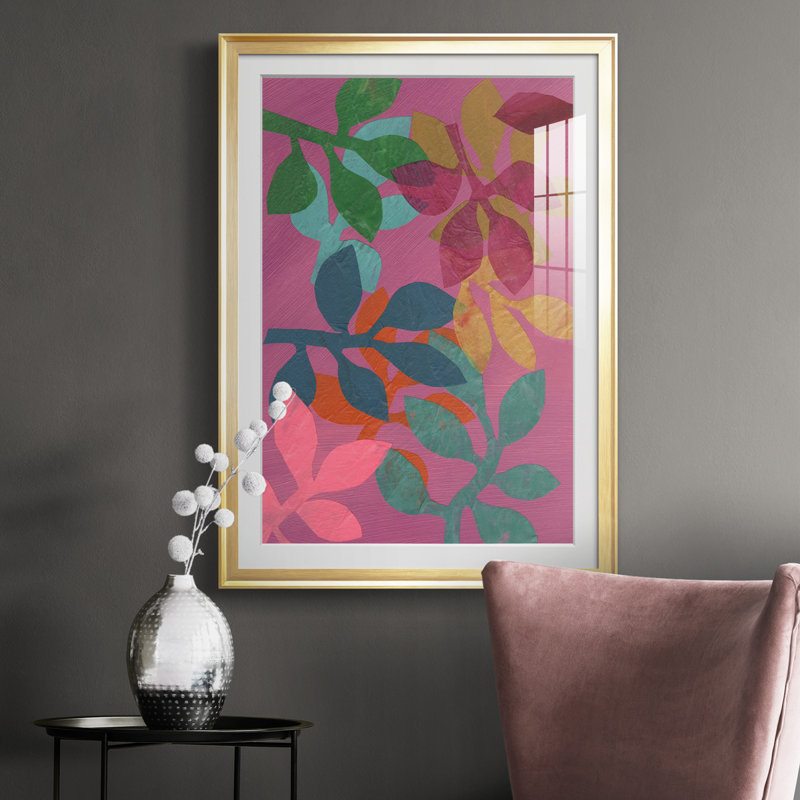 Vivid Stems V - peinture encadrée, Cadre doré, H 36,5 po x l 26,5 po x P 1 po