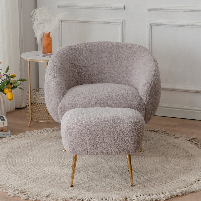 Fauteuil demi-tonneau avec repose-pieds Guerro, Fausse fourrure grise
