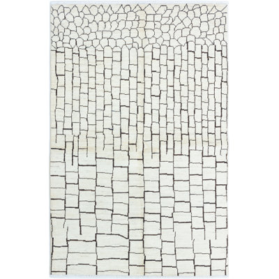 One-of-a-Kind 5'9" X 9' 2010s Wool Area Rug in