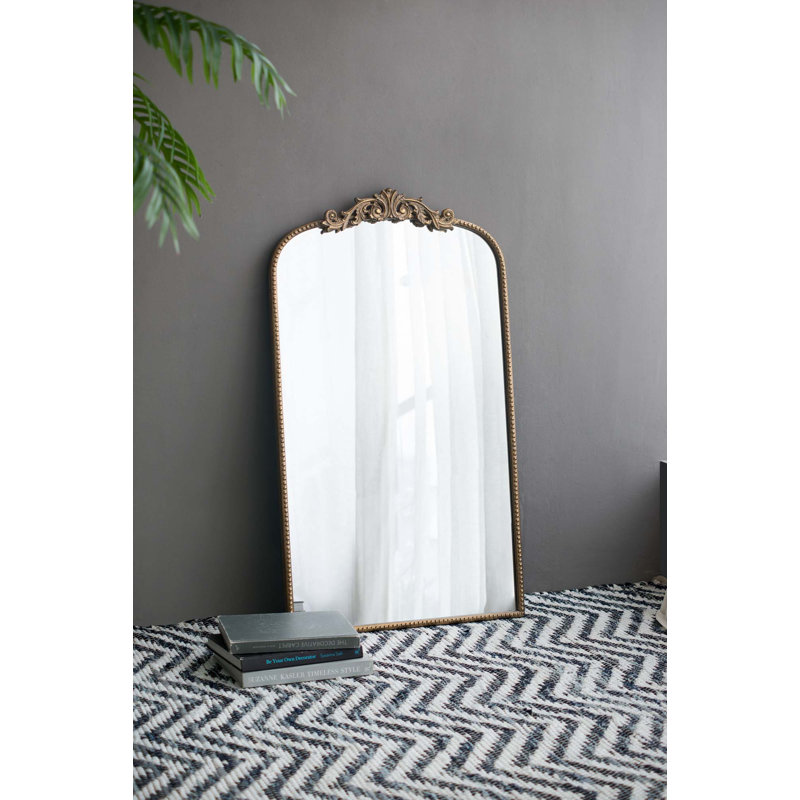Miroir mural classique avec cadre d'inspiration baroque, Doré, 41,7 po x 24 po