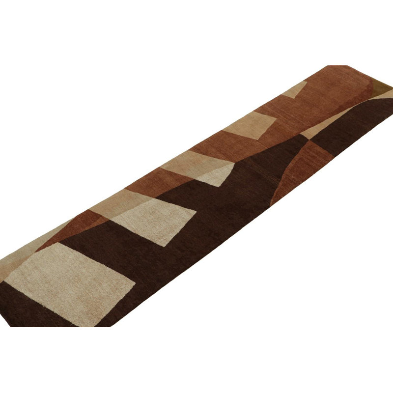 Wool Area Rug in Brown