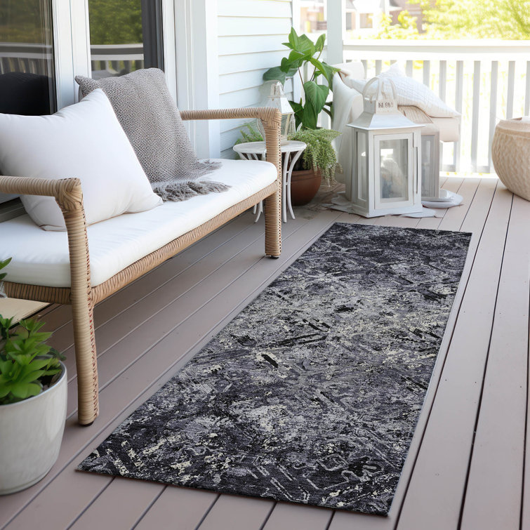  Mahaney Indoor/Outdoor Area Rug with Non-Slip Backing