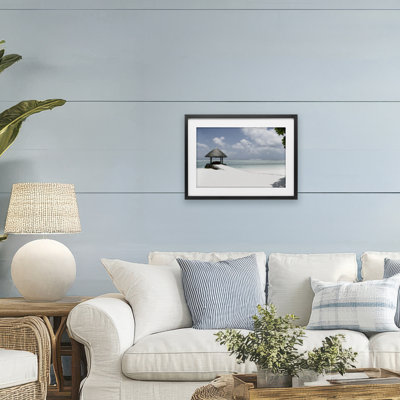 «Quiet Place Beach Coast», reproduction sous verre encadrée, design par Noah Bay