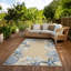 Tapis d'intérieur beige / bleu à motif floral tissé à la machine-490560439
