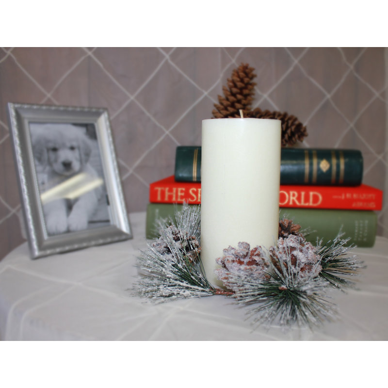 Anneau de bougie Snowy Pine & Cone