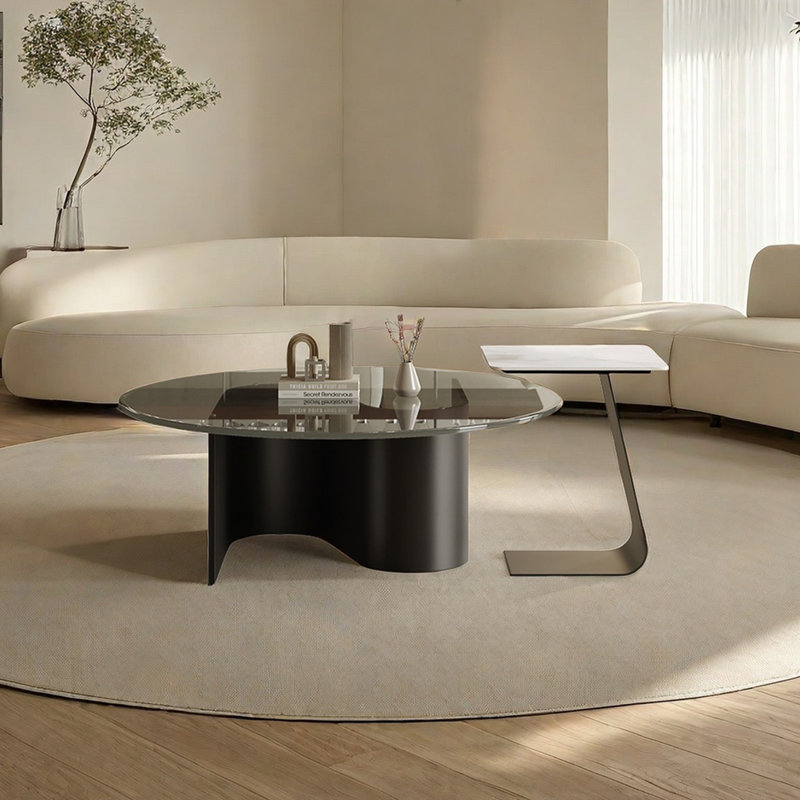 Ensemble de tables basses de style minimaliste