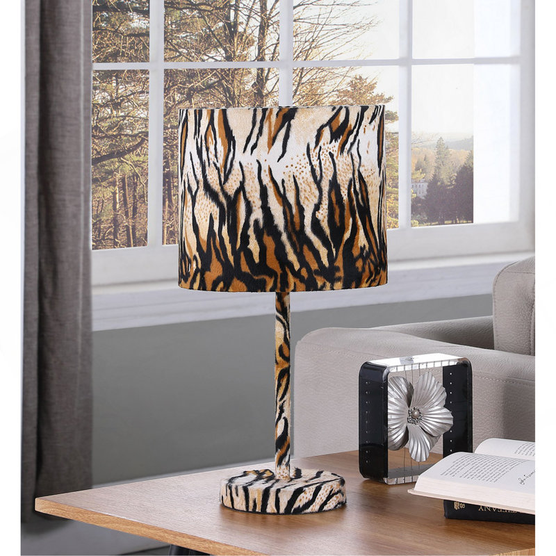 Lampe de table 19,25 po en faux suède à imprimé tigre
