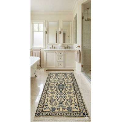 One-of-a-Kind 2'4" X 4'7" 2000s Wool Area Rug in Cream