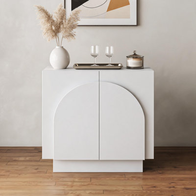 Table de contrôle en bois de pin massif avec un plateau de table ovale arrondi, combinant rangement et décoration pour une superbe décoration intérieure.