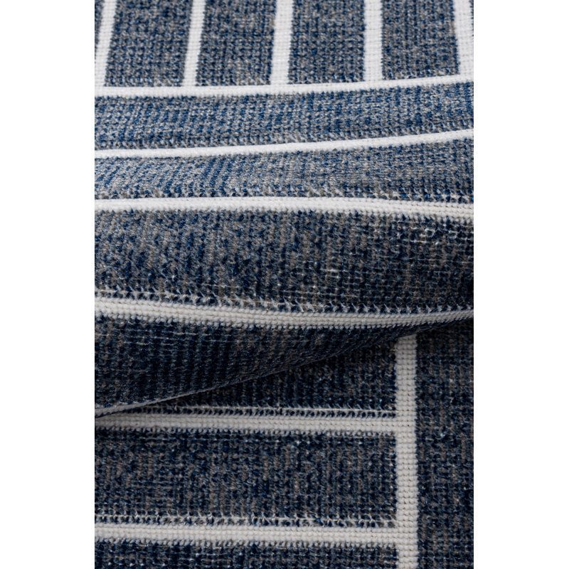 Rhaniya Geometric Machine Made Indoor / Outdoor Area Rug, Rectangle 2'8" x 4'11"