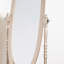Miroir traditionnel-135364686