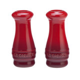 Stoneware Set of 2 Salt and Pepper Shakers
