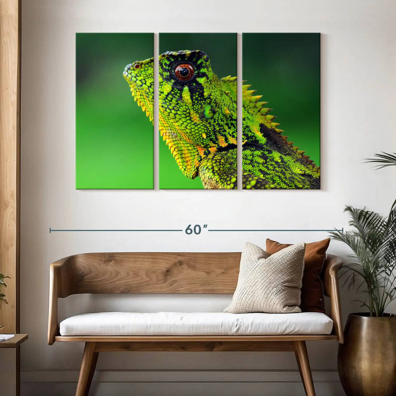 Brampt Exotic Lizard, 32" H x 50" W