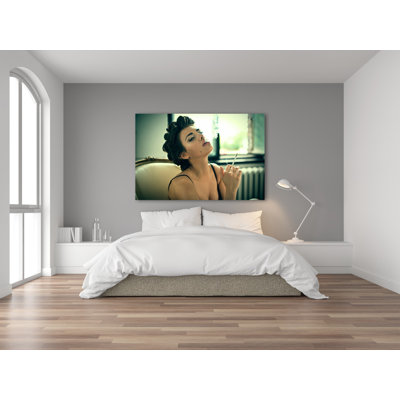 Satisfaction 1 Piece Wall Art