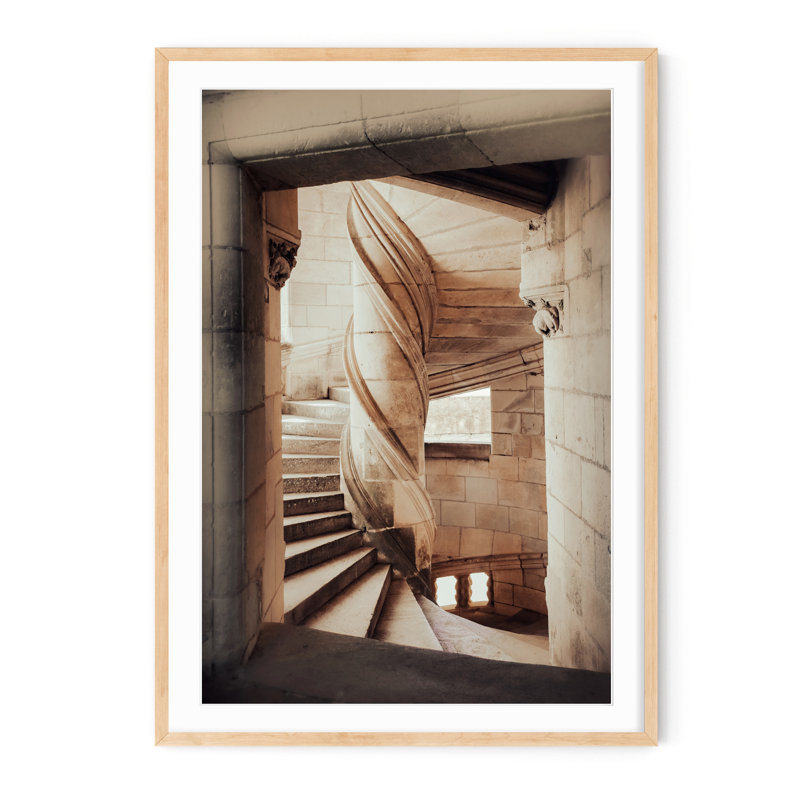 Davinci Staircase, Natural, 32" H x 24" W