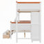 Lit simple superposé au dessus d'un lit double avec garde-robe, tiroirs, tablettes et lumière DEL en blanc et orange