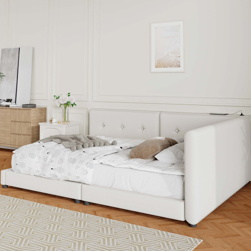 Lit plateforme tapissier avec ports USB Cleason, Queen, Beige