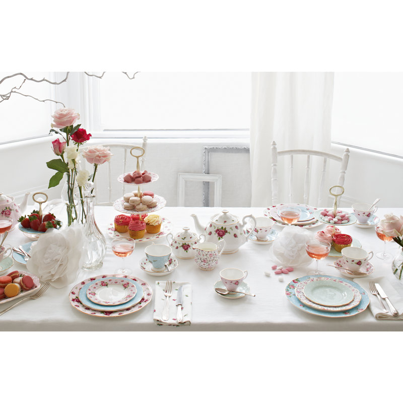 Royal Albert, New Country Roses White - 3 Piece Tea Set