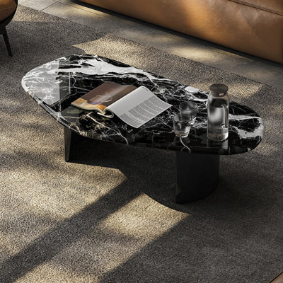Table basse irrégulière, marbre noir naturel luxueux