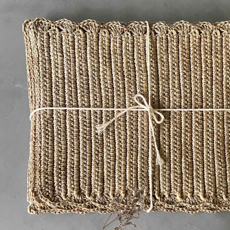 Natural Fique Woven Rectangular Placemats with Scalloped Edges, Set of 4