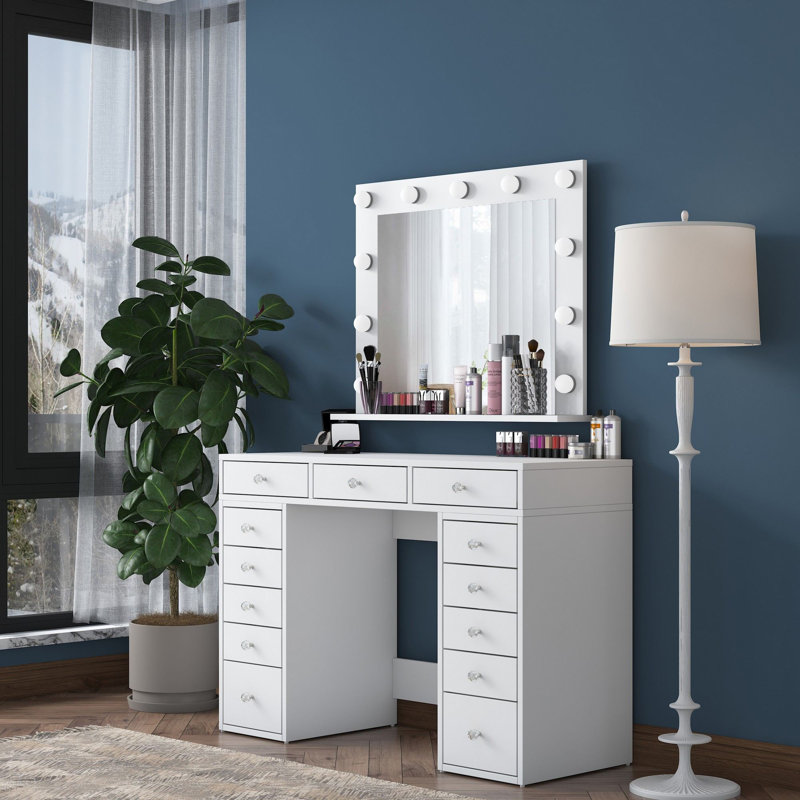 Table de maquillage