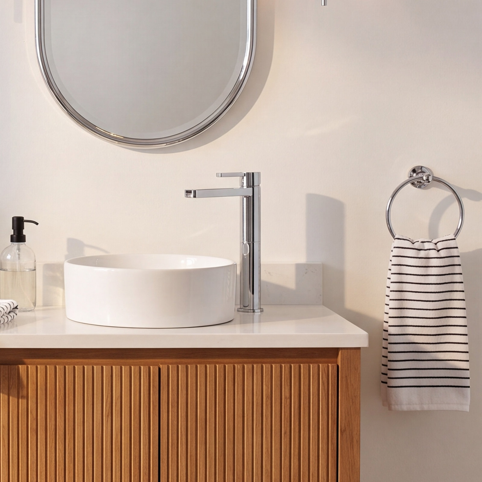 Capri Single-Hole Bathroom Faucet, Polished Chrome