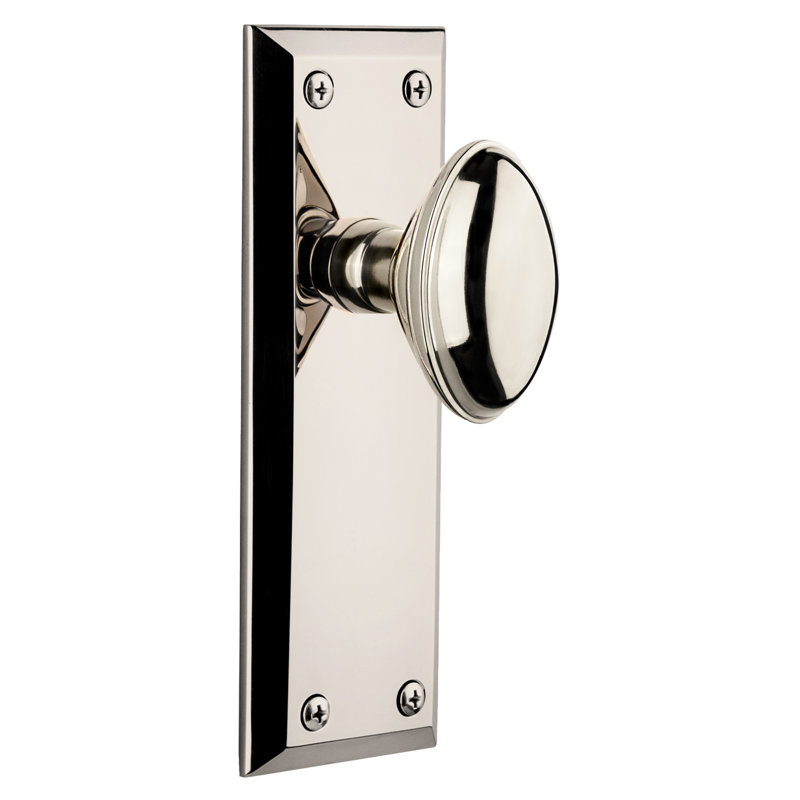 Grandeur Fifth Avenue Plate Privacy with Eden Prairie Door Knob, 2 3/4", Polished Nickel