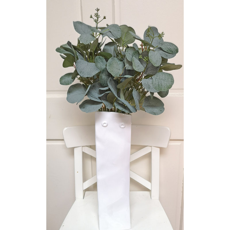 Jet eucalyptus