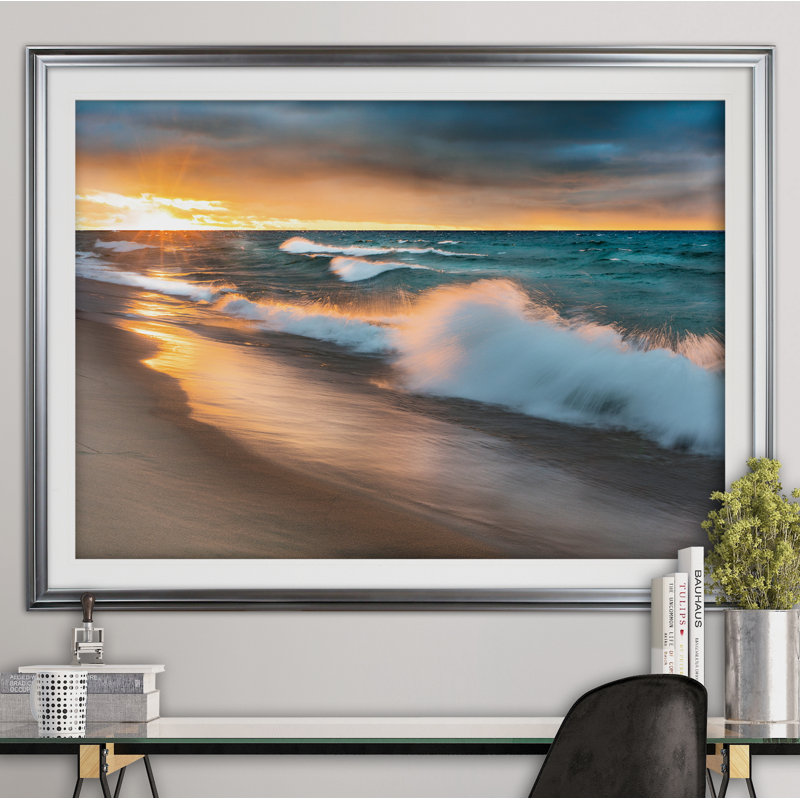 « mineers beach light », reproduction de peinture acrylique encadrée, Argent, H 30 po x l 40 po x P 1,5 po