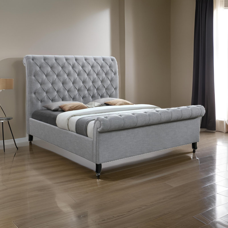 Lit-bateau tapissier Ritika, Grand