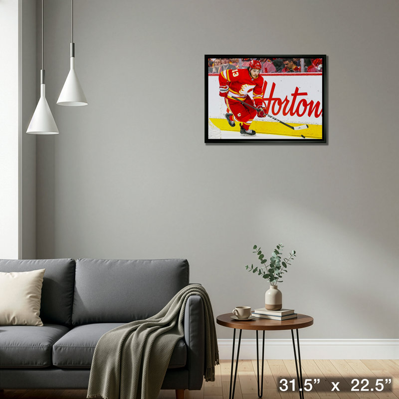 Johnny Gaudreau, toile encadrée 20 x 29, Calgary Flames