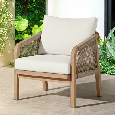 Chaise de patio d'extérieur Lusso - Fauteuil en bois d'eucalyptus résistant aux intempéries avec coussins épais et corde décorative - Mobilier d'extérieur moderne pour patio, porche, terrasse ou bord de piscine (naturel)
