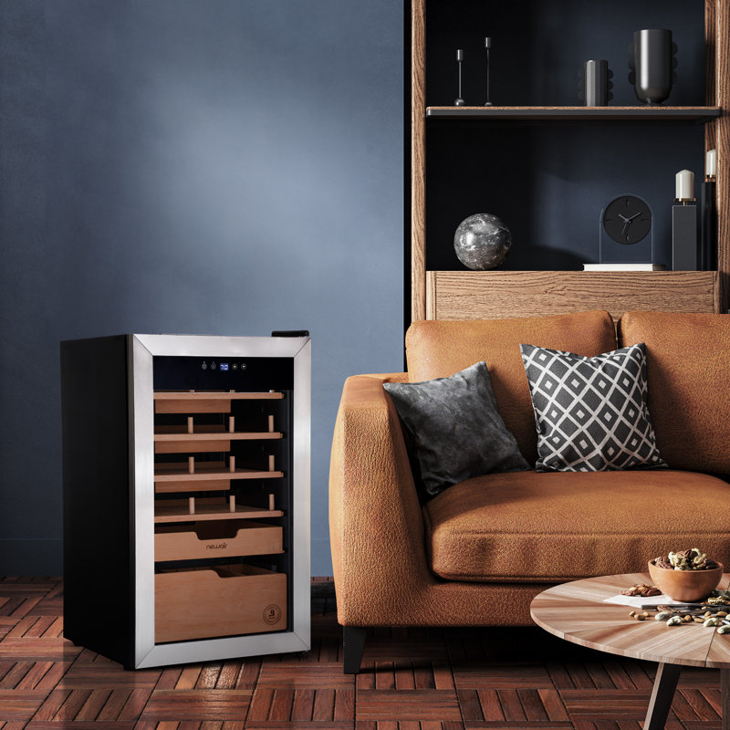 Stainless Steel and Cedar 500 Count Electric Humidor with Humidifier