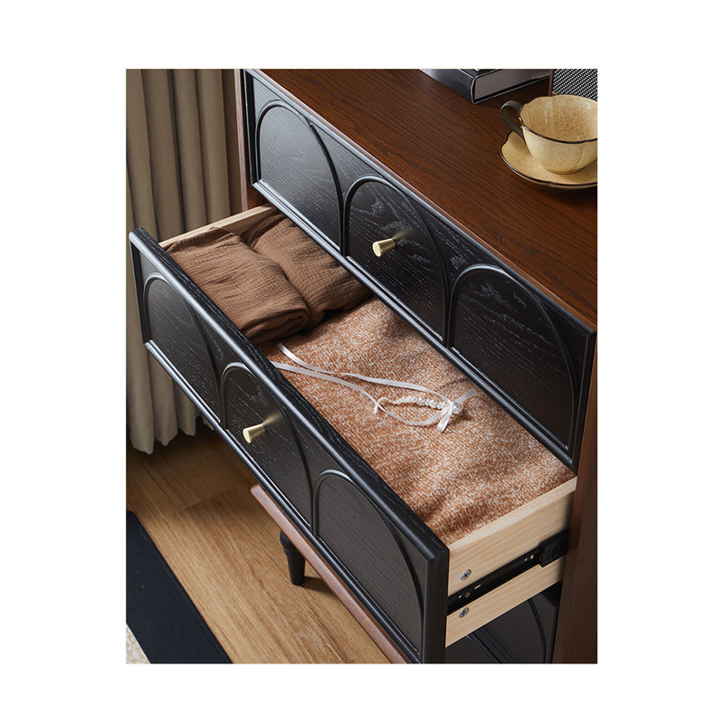 Commode d'appoint de style rétro français