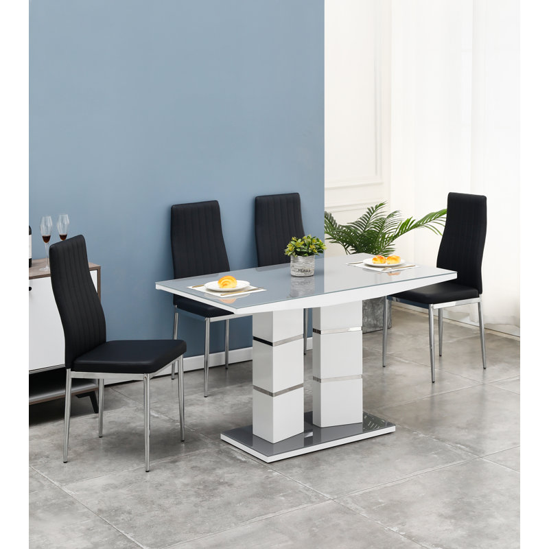 Tsaile 4 - Person Dining Set, Grey, Black