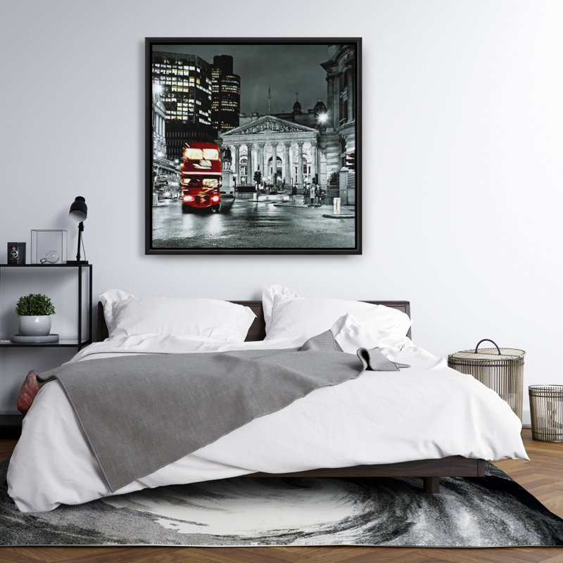 "Panthéon gris avec bus rouge" sur toile