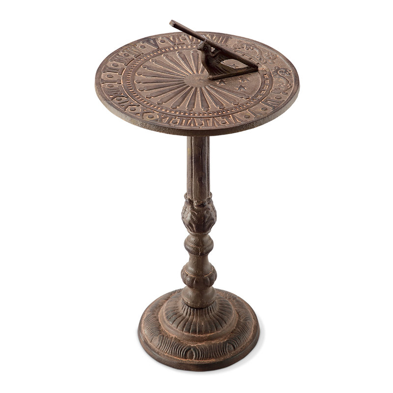 Cadran solaire antique sur pied