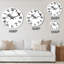 Paysage monochrome avec montagnes et bateau - horloge murale traditionnelle-47080686