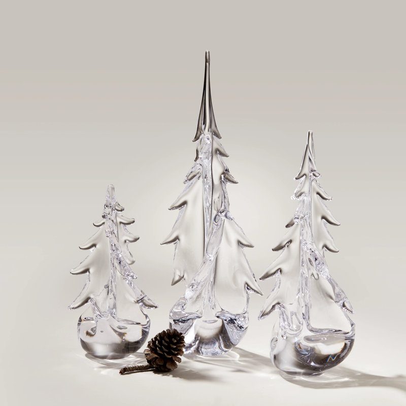 Vermont Twist Evergreen, 4.5"W x 10"H